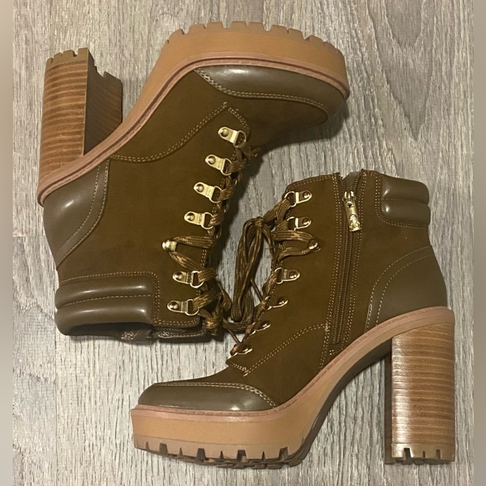 JLo Jennifer Lopez Chunky Lace-Up Ankle Booties | Platform Heel Boots | 7.5 - Picture 6 of 10